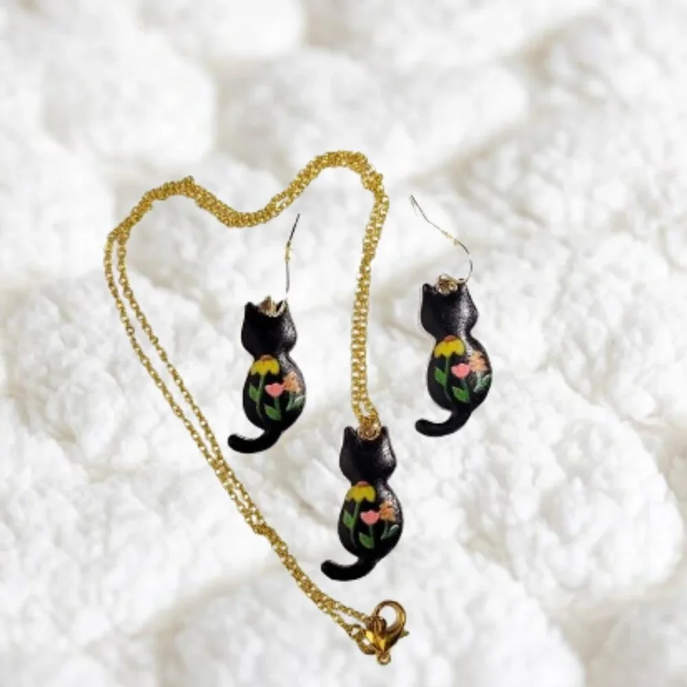 Flower Painted Enamel Kitty Cat Back Necklace & Earrings Set NWT - Picture 3 of 8